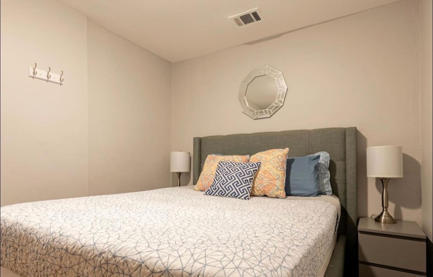 Готель 1Bdrm Gaslamp Conv Cntr - W Parking & 3 Beds #5 Сан-Дієго Екстер'єр фото